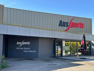 Façade avant du Hall